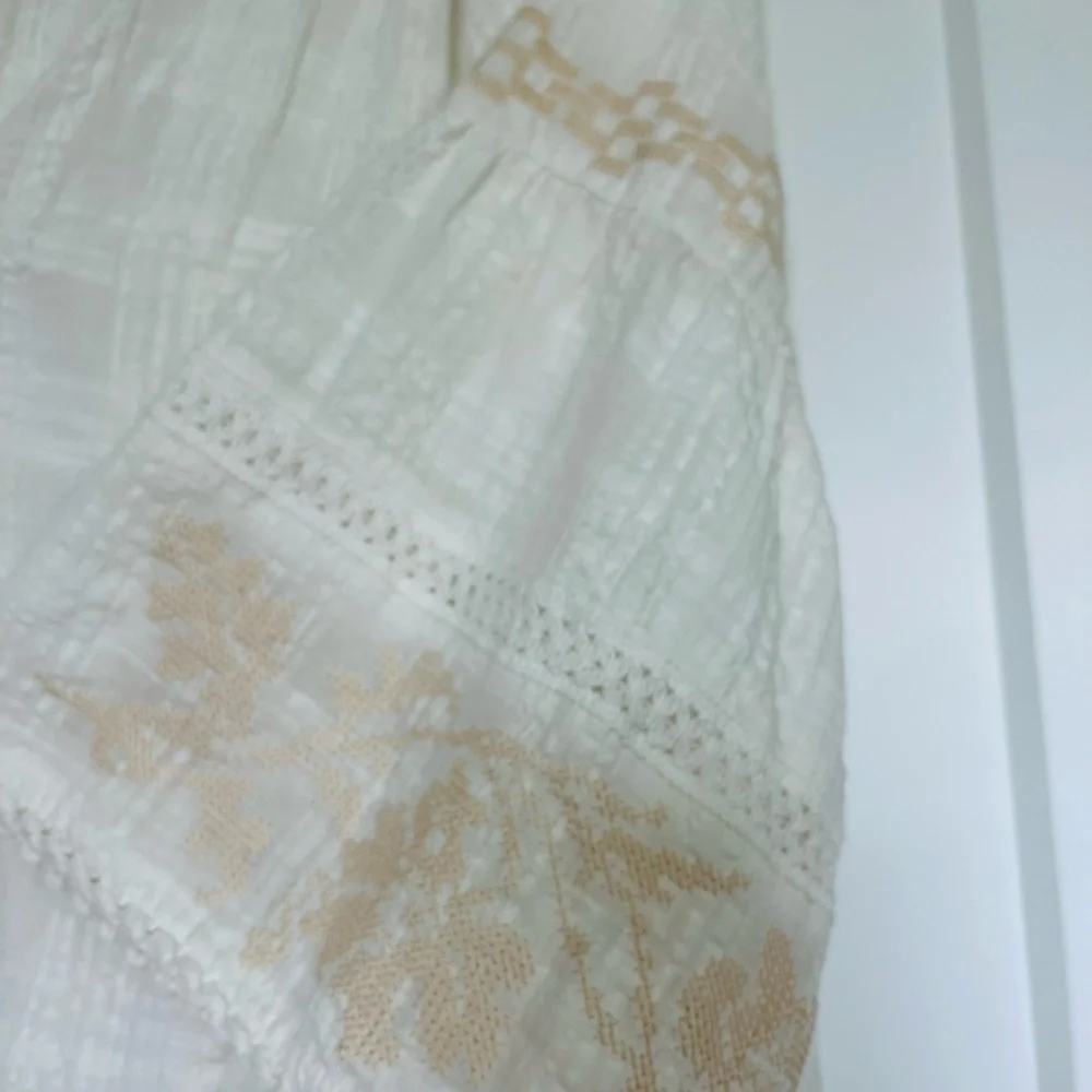 NWT Lovestitch Emma Cotton Embroidered Bohemian Blouse White Women's Top, Large‎ - Picture 4 of 9